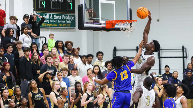 The Central Tigers defeated North Little Rock 55-49 on January 3, 2023 in an Arkansas boys basketball Class 6A central conference matchup.